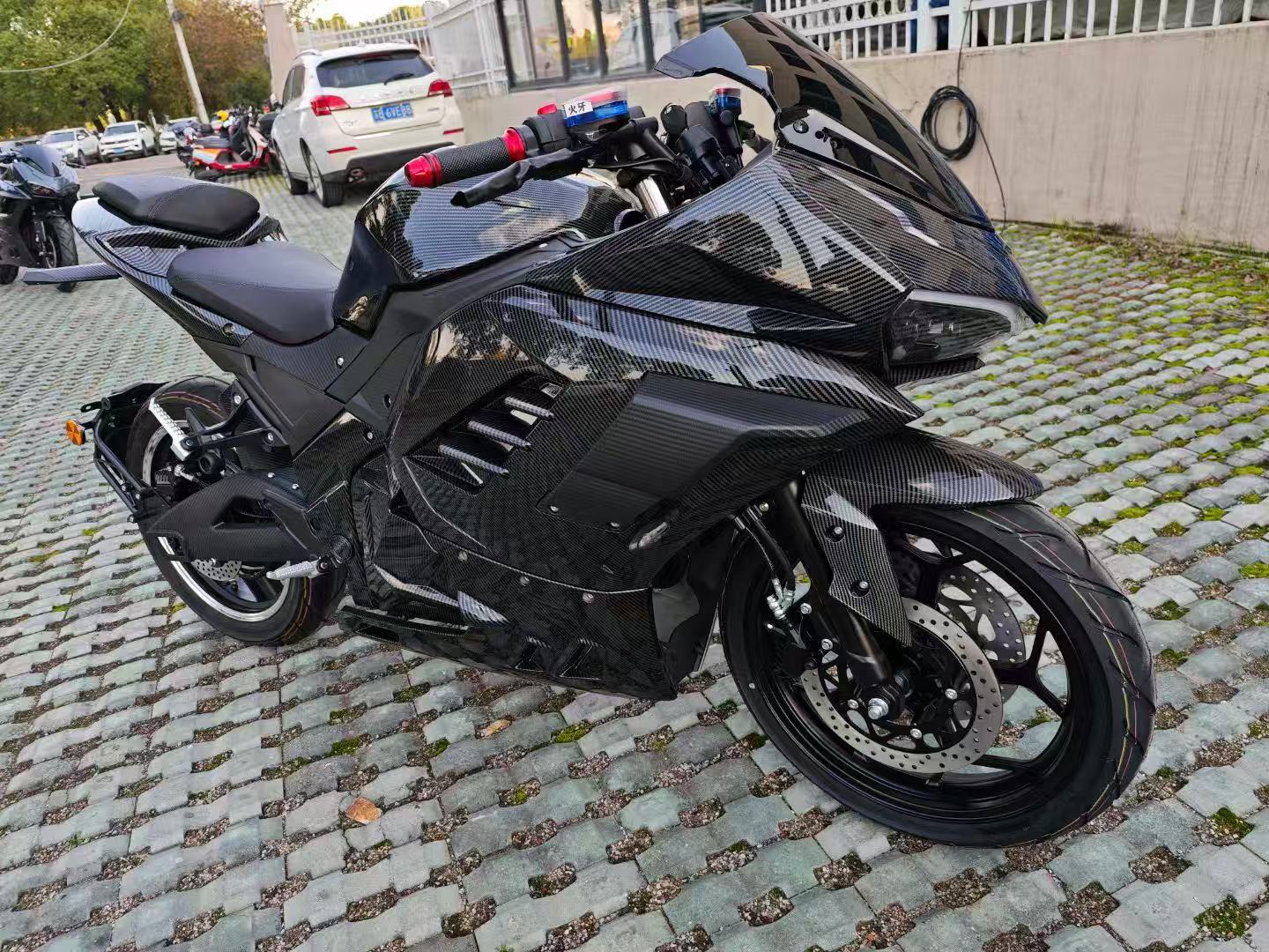 2024年最新型高速72V電動バイク5000Wセントラルチェ - 72V 5000W Electric Motorcycle のレビューと価格