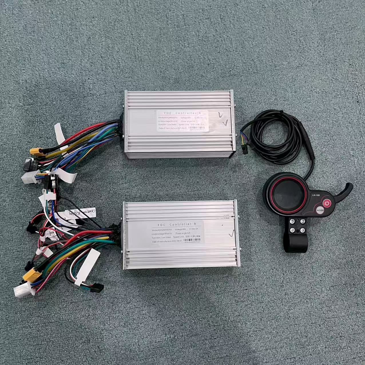 60V 50A JB Jingbo電動スクーターFOCスピー - 60V 5600W Dual Motor Electric Scooter のレビューと価格